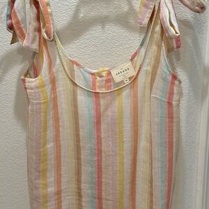 EUC Sezane top size 40. Has always been a bit big on me. Wore once.